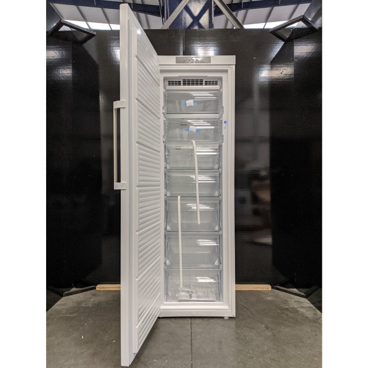 Refurbished Indesit UI8F1CWUK1 Freestanding 260 Litre Tall Freezer White