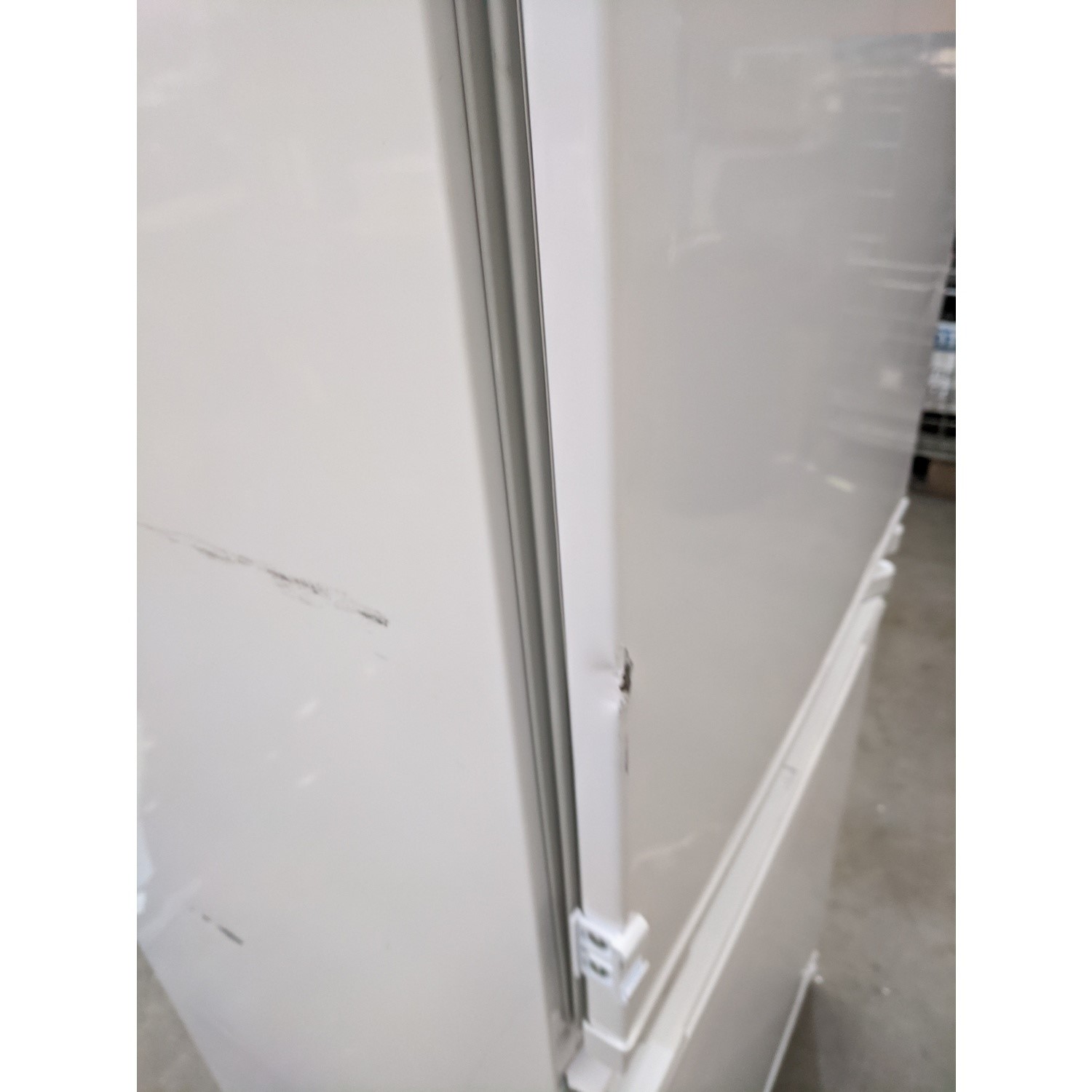 Refurbished Beko BCSD173 Integrated 271 Litre 70/30 Upright Fridge