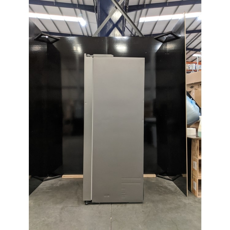 Refurbished Samsung RS67A8810S9 634 Litre American Fridge Freezer Silver