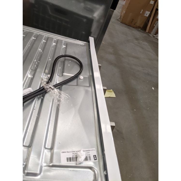 Refurbished Indesit Aria IFW6330WHUK 60cm Single Built In Electric Oven White