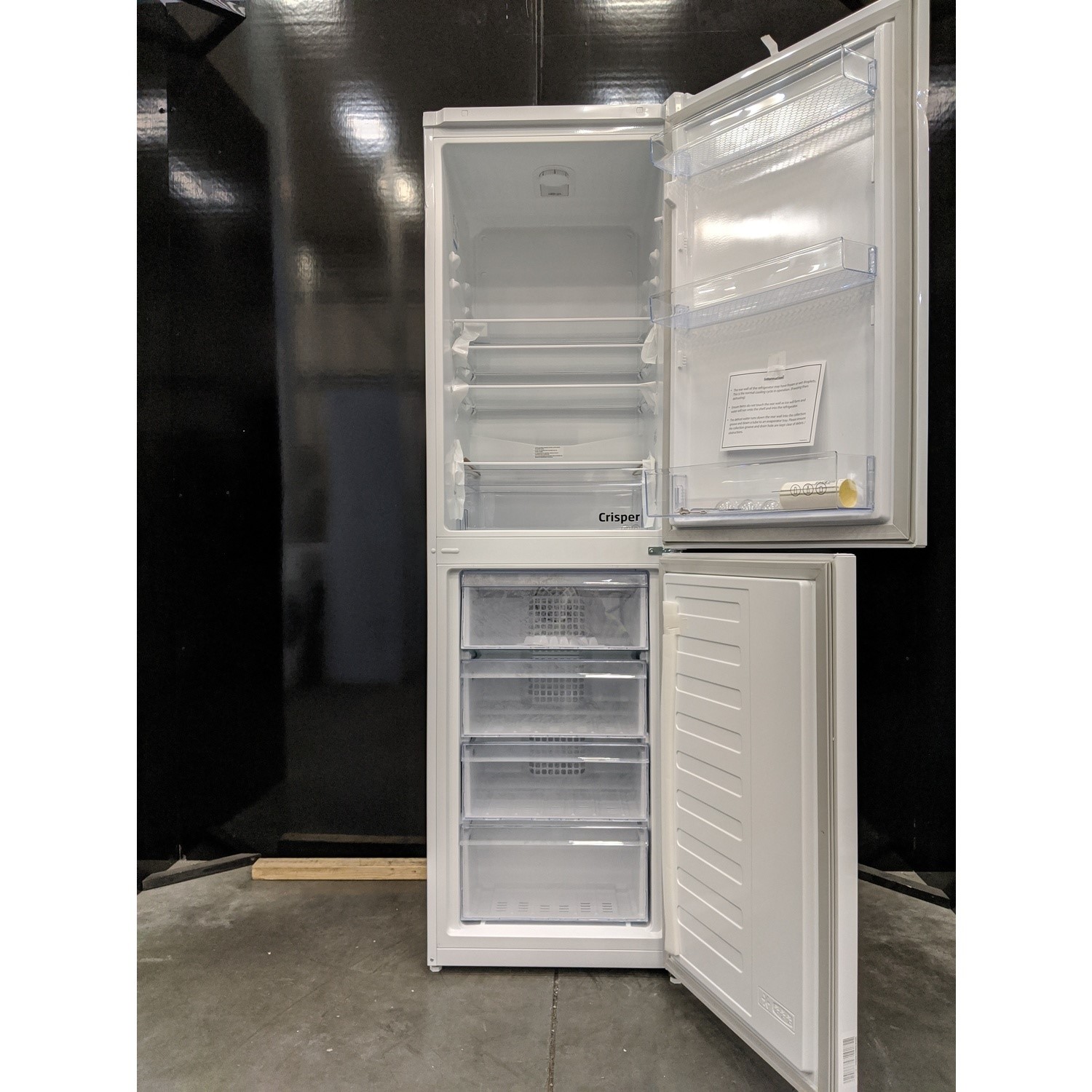 Refurbished Beko CFG3582W Freestanding 270 Litre 50/50 Fridge Freezer