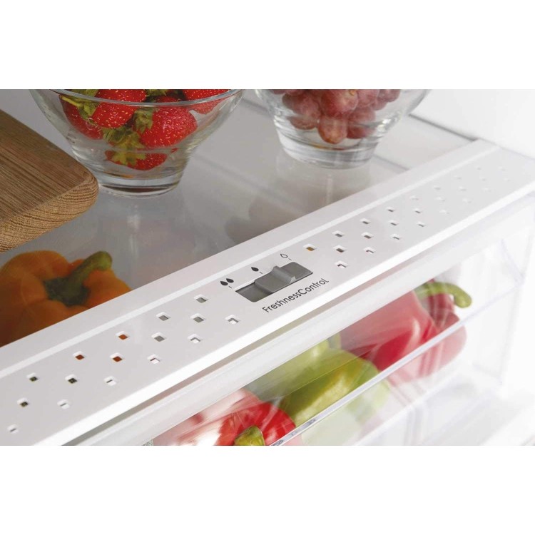 Refurbished Candy CVNB6182WH5KN Freestanding 313 Litre 50/50 Fridge Freezer White