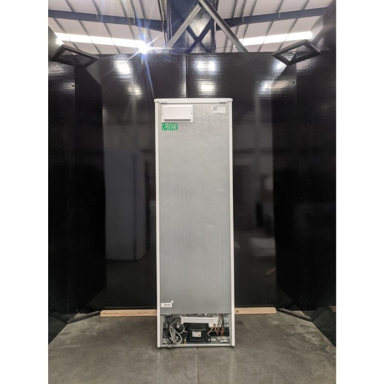 Refurbished Candy CCBF5172WK Freestanding 227 Litre 50/50 Fridge Freezer White