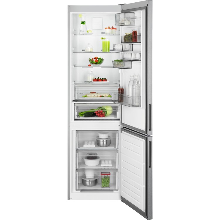 Refurbished AEG RCB636E4MX Freestanding 360 Litre 60/40 Fridge Freezer Silver