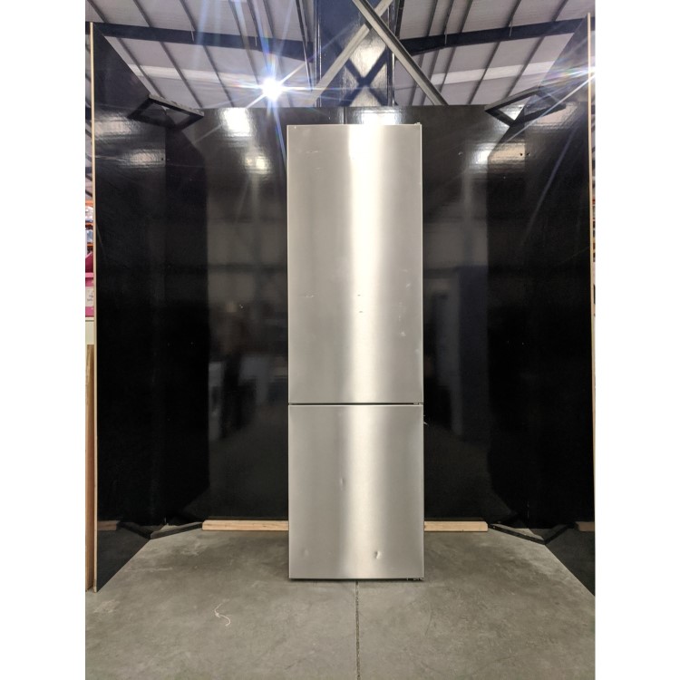Refurbished AEG RCB636E4MX Freestanding 360 Litre 60/40 Fridge Freezer Silver