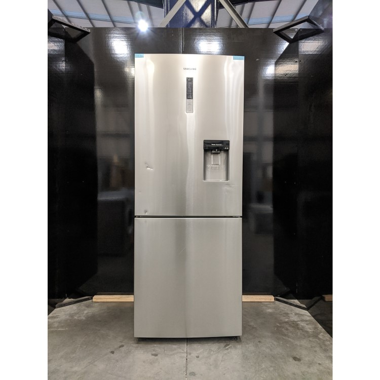 Refurbished Samsung RL4363SBASL Freestanding 432 Litre 70/30 Fridge Freezer