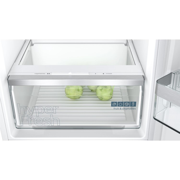 Siemens iQ300 270 Litre 70/30 Split Integrated Fridge Freezer With HyperFresh