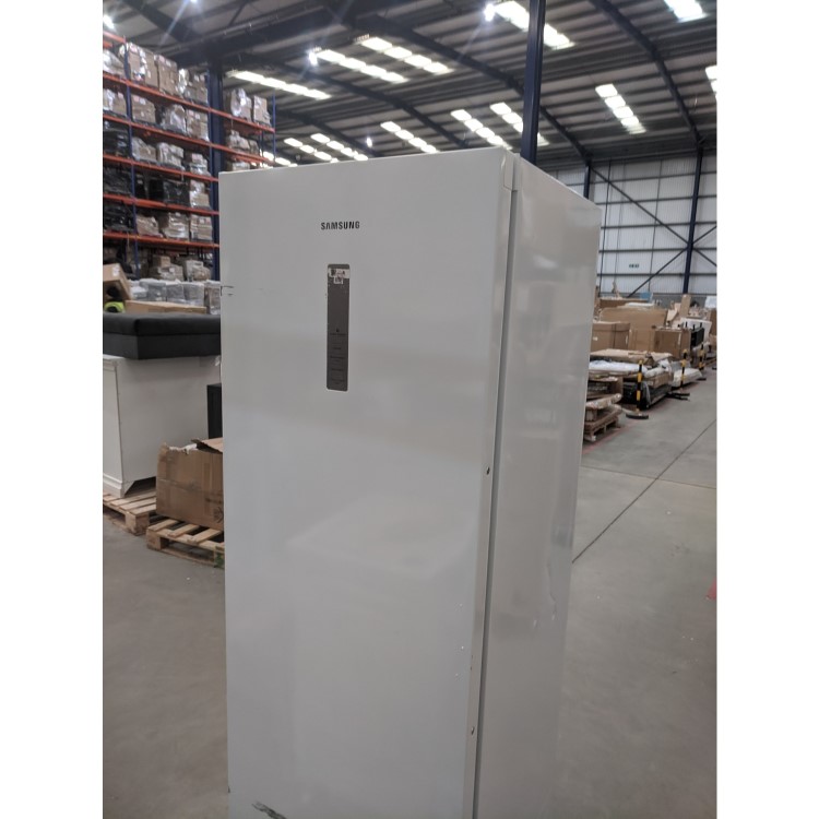 Refurbished Samsung RZ32M7125WW Freestanding 315 Litre Upright Freezer White