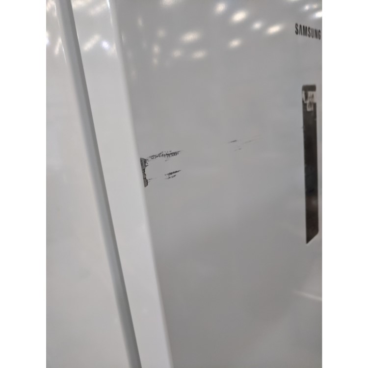 Refurbished Samsung RZ32M7125WW Freestanding 315 Litre Upright Freezer White