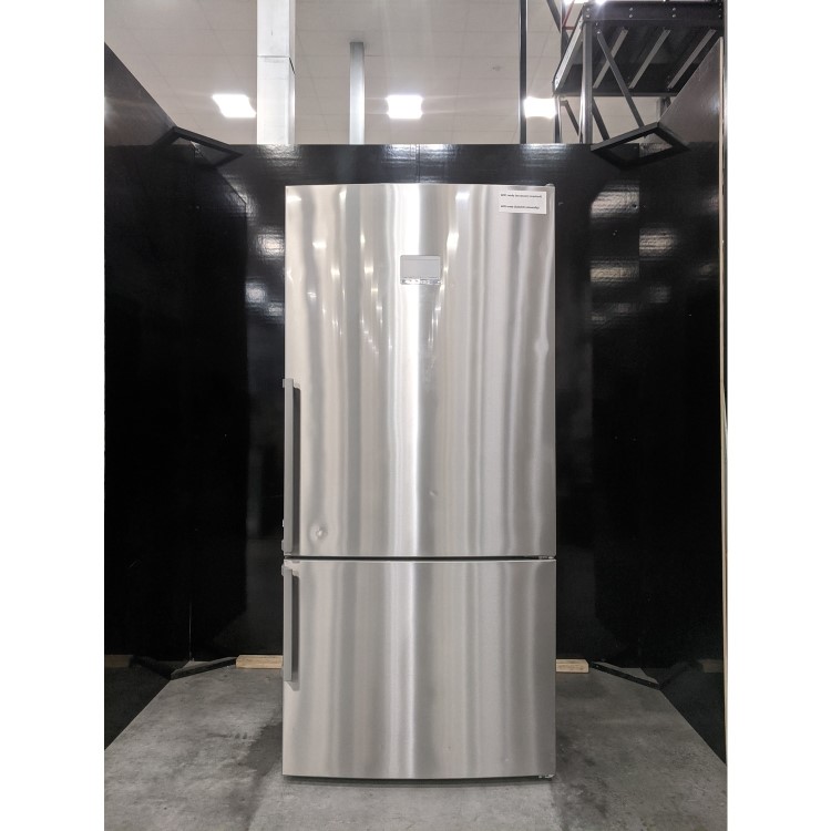 Refurbished Bosch KGN86AIDP Freestanding 631 Litre 70/30 Frost Free Fridge Freezer Stainless Steel