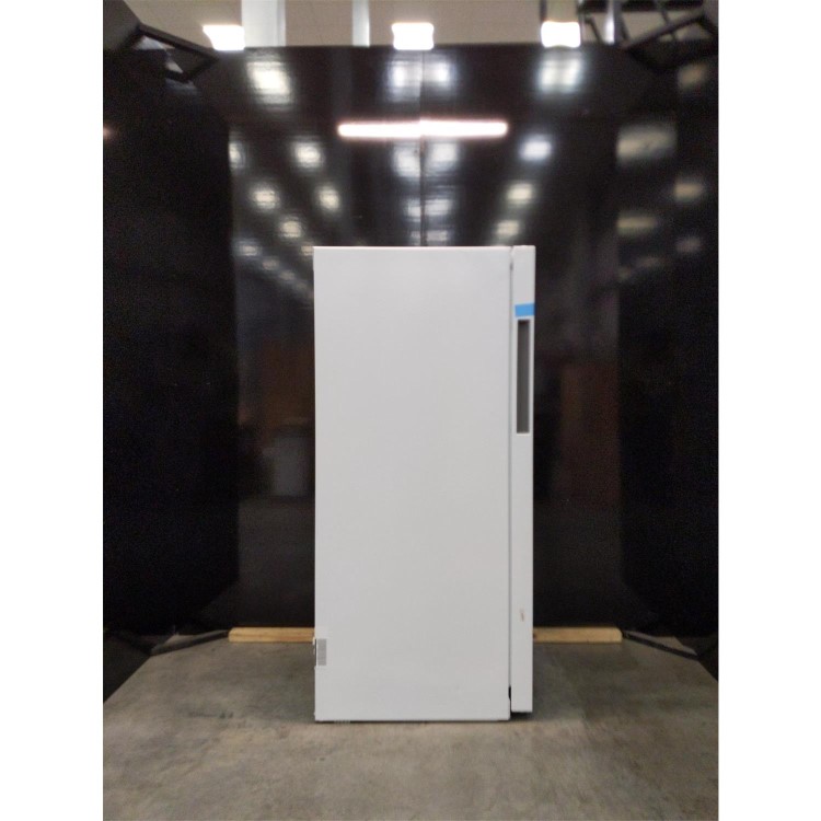 Refurbished Miele FN4322E Freestanding 200 Litre Freezer White