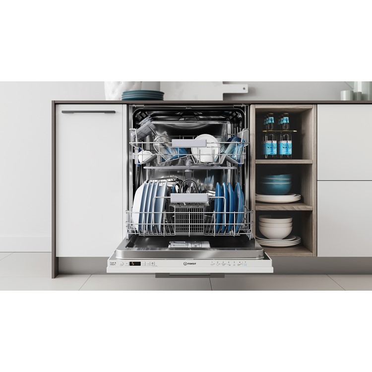 Refurbished Indesit DIC3B16UK 13 Place Fully Integrated Dishwasher