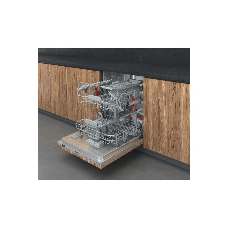 Refurbished Hotpoint HIC3C33CWEUK 14 Place Fully Integrated Dishwasher