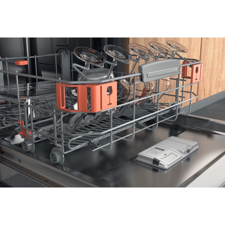 Hotpoint 14 Place Settings Fully Integrated Dishwasher