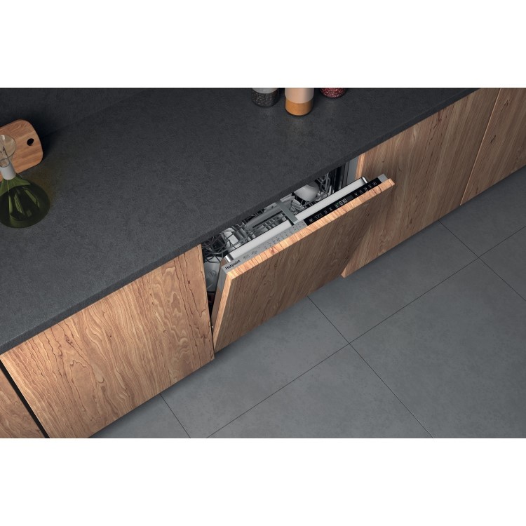 Hotpoint 14 Place Settings Fully Integrated Dishwasher