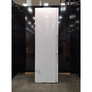 Refurbished Bosch Serie 4 KGV39VWEAG 343 Litre 70/30 Low Frost Freestanding Fridge Freezer White