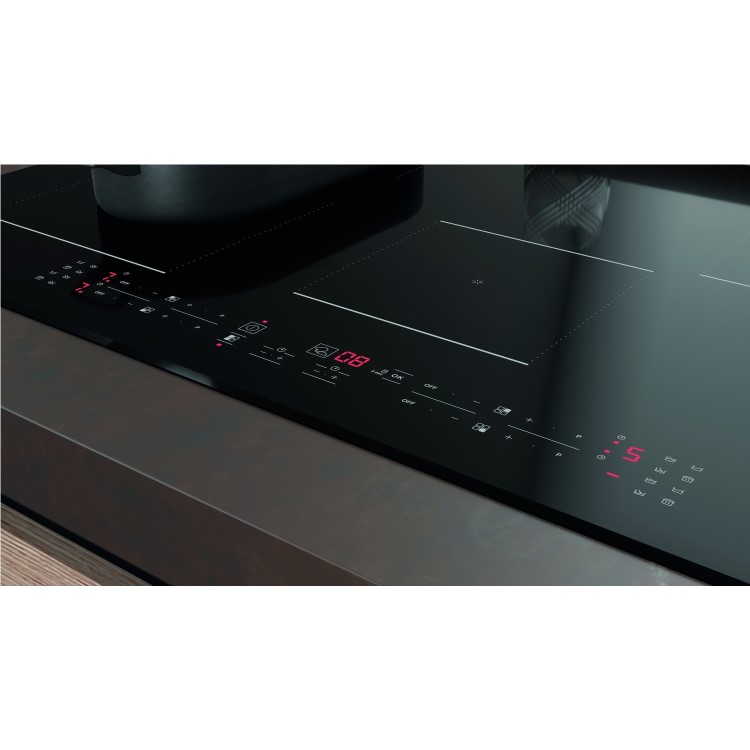 Refurbished Hotpoint TB3977BBF 77cm Induction Hob