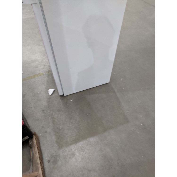 Refurbished Indesit UI8F1CWUK1 Freestanding 260 Litre Tall Freezer White