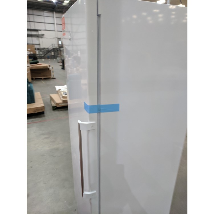 Refurbished Indesit UI8F1CWUK1 Freestanding 260 Litre Tall Freezer White