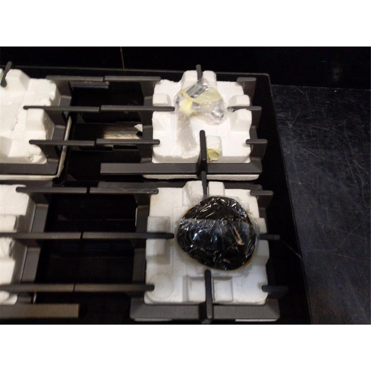 Refurbished Neff N70 T26CS49S0 59cm Gas on Glass 4 Burner Gas Hob Black