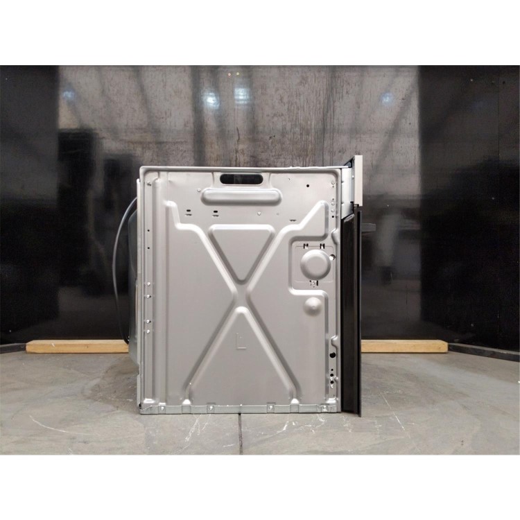 Refurbished Zanussi Series 20 ZOHNE2X2 60cm Single Built In Electric Oven Stainless Steel