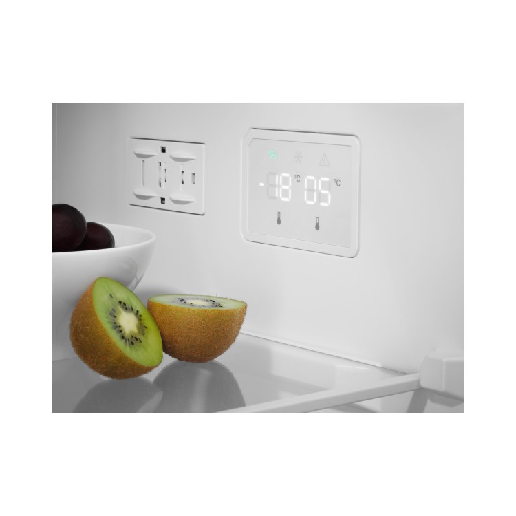 Refurbished Zanussi ZNME32EM1 Freestanding 331 Litre 60/40 Retro Frost Free Fridge Freezer Cream