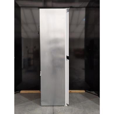 Refurbished Indesit EIB15050A1D.UK1 Integrated 267 Litre 50/50 Fridge Freezer