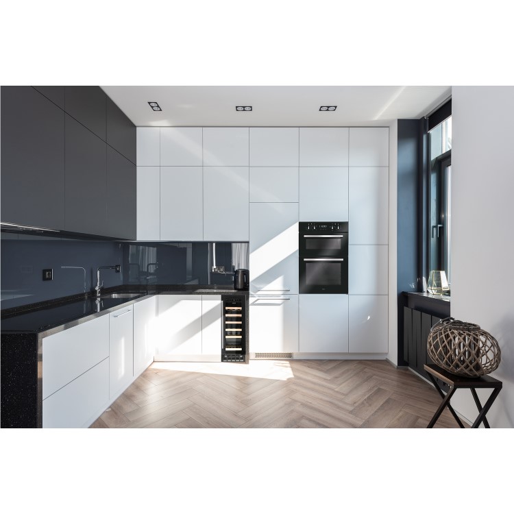 Refurbished CDA 30cm Freestanding 19 Bottle Single Zone Under Counter Wine Cooler Black