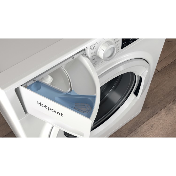 Refurbished Hotpoint NSWM1045CWUKN Freestanding 10KG 1400 Spin Washing Machine White