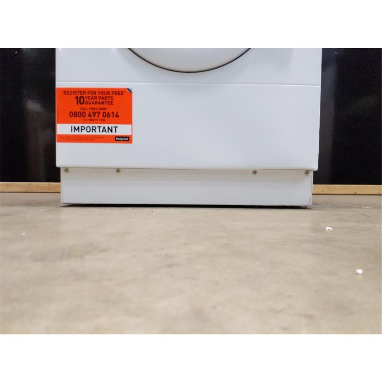 Refurbished Hotpoint NV4D01P Freestanding Compact Vented 4KG Tumble Dryer White