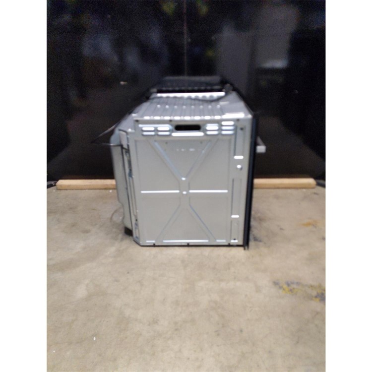 Refurbished Indesit Aria IFW6330BL 60cm Single Built In Electric Oven Black