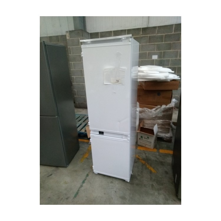 Refurbished Beko BCFD473 Integrated 262 Litre 70/30 Frost Free Fridge Freezer White