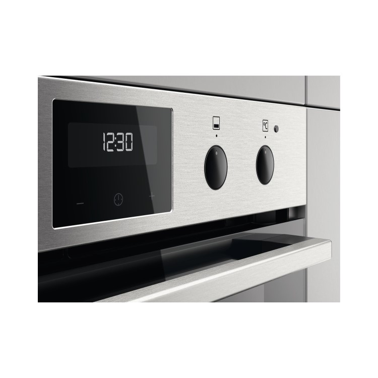 Refurbished Zanussi Series 20 ZPHNL3X1 60cm Double Built Under Electric Oven Stainless Steel