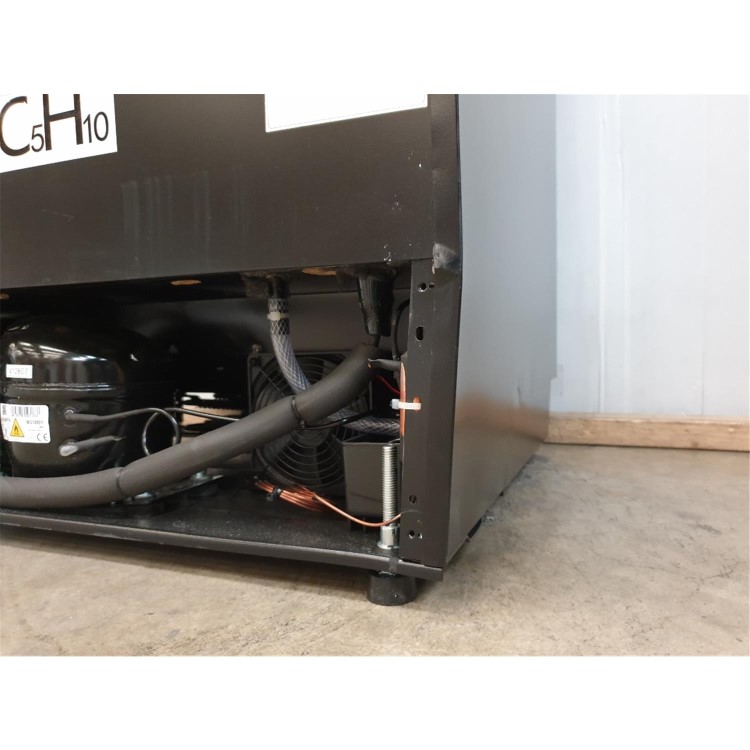 Refurbished CDA WCCFO602BL Integrated 46 Bottle Under Counter Wine Cooler Black