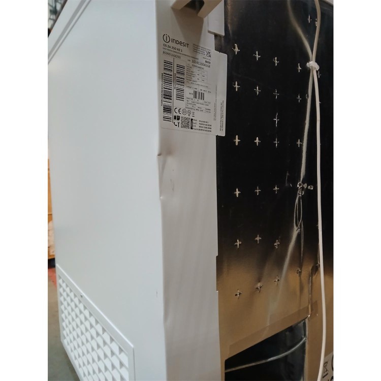 Refurbished Indesit OS2A250H21 Freestanding 255 Litre Chest Freezer White