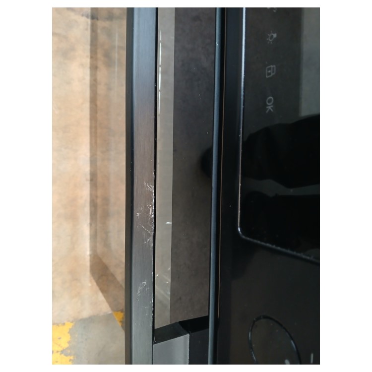 Refurbished Zanussi Series 60 ZOPNX6KN 60cm Single Built In Electric Oven Black