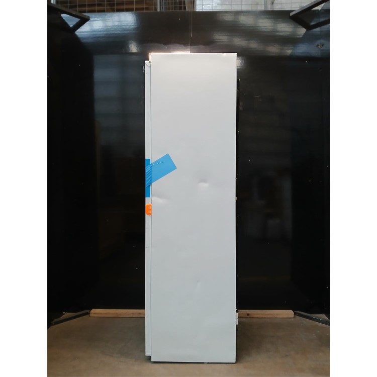 Refurbished Miele FNS7770E Integrated 213 Litre In-column Frost Free Freezer White