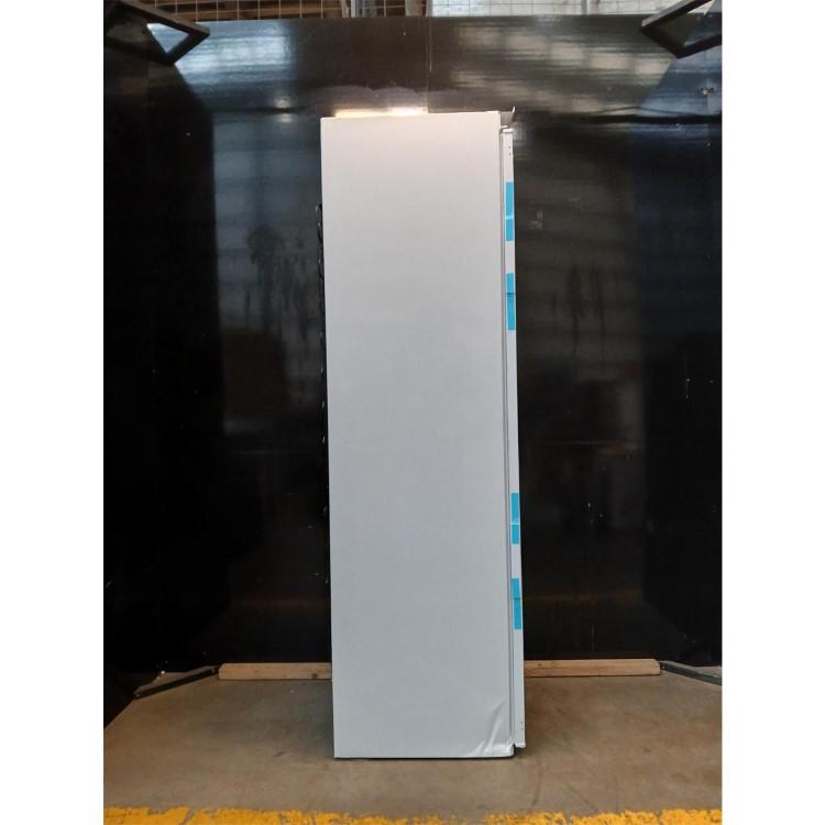 Refurbished Haier Series 6 HAMS518EWK Integrated 316 Litre In-Column Fridge White