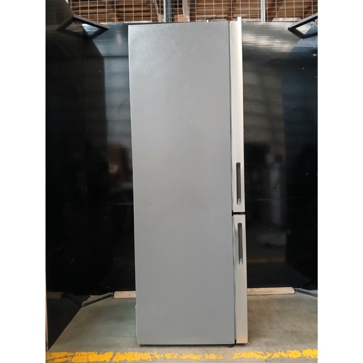 Refurbished Hisense RB645N4BIE Freestanding 495 Litre 60/40 Frost Free Fridge Freezer