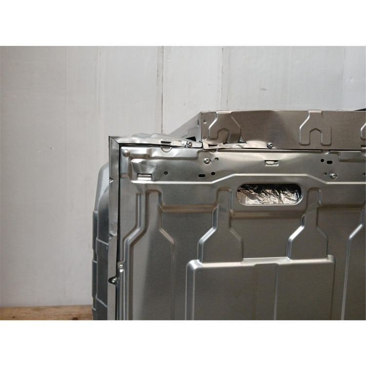 Refurbished Hisense BI64211PB 77 Litre Single Built In Electric Oven
