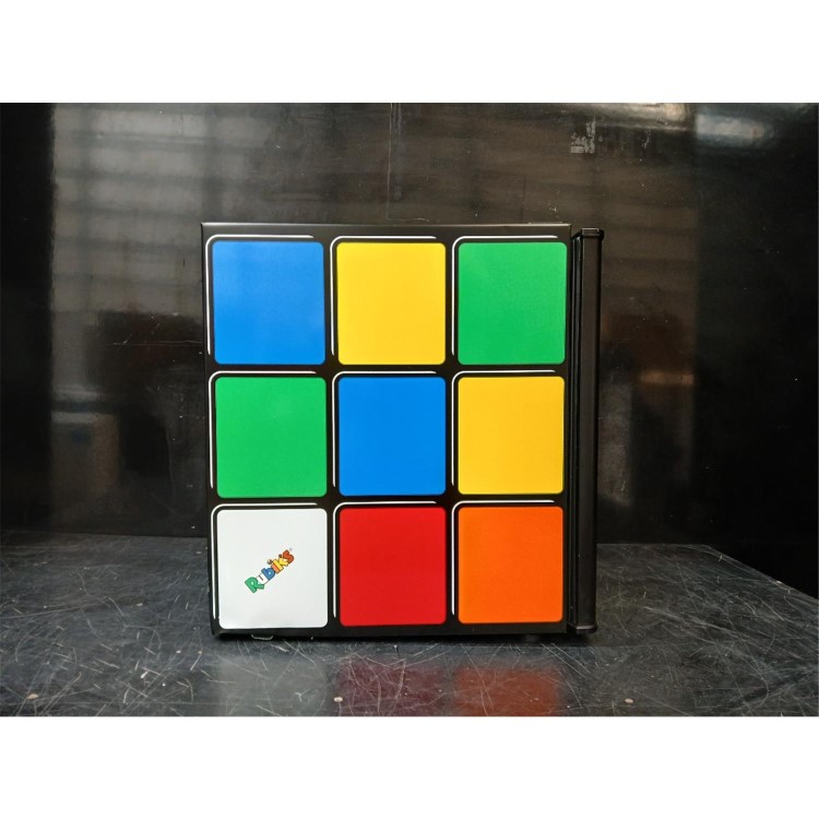 Refurbished Husky HU231 Freestanding 42 Litre Rubiks Cube Table Top Chiller