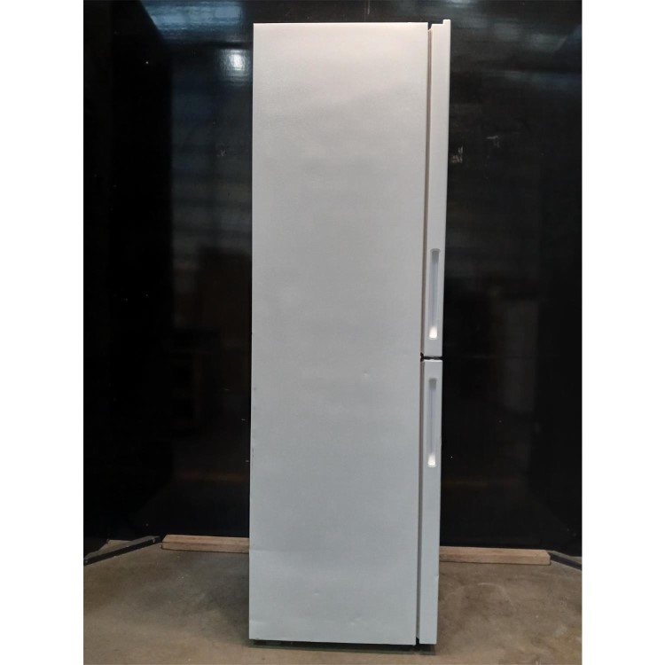 Refurbished Bosch Series 2 255 Litre 50/50 Freestanding Fridge Freezer - White