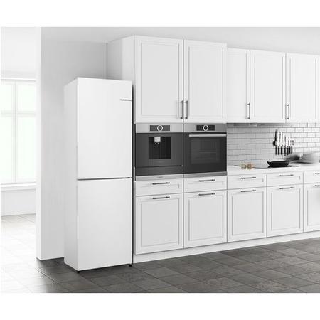 Refurbished Bosch Series 2 255 Litre 50/50 Freestanding Fridge Freezer - White