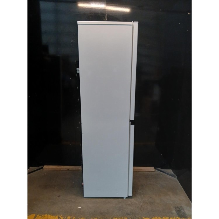 Refurbished Hotpoint 270 Litre 50/50 Freestanding Fridge Freezer - White