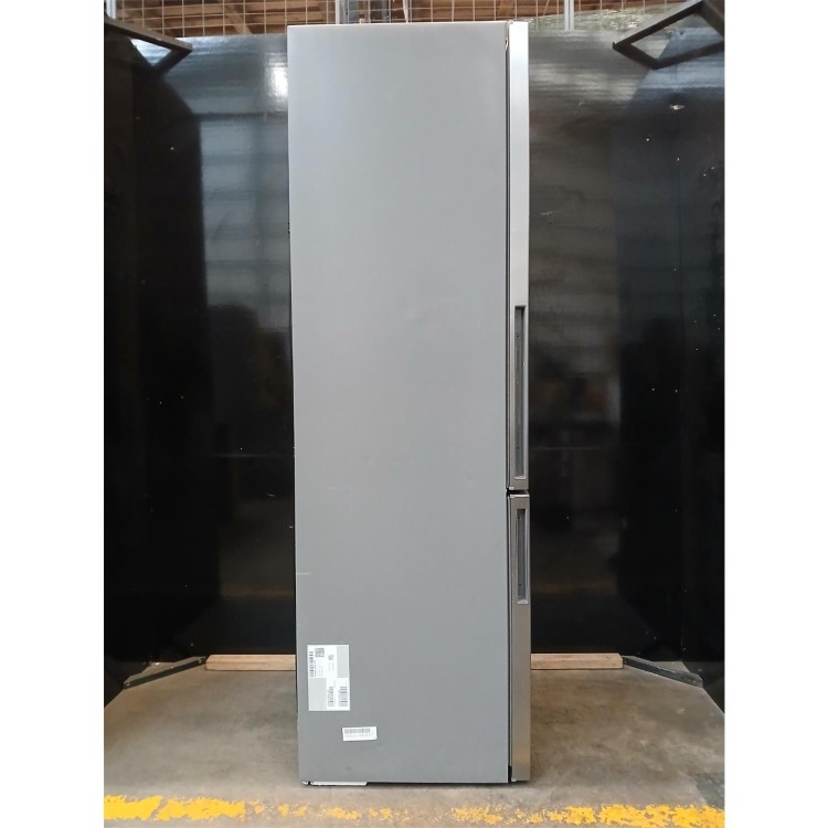 Refurbished Bosch Series 6 413 Litre 60/40 Freestanding Fridge Freezer With VitaFresh  - Stainless Steel