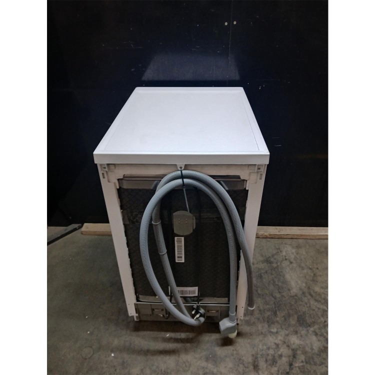 Refurbished Hotpoint 3D Zone Wash Freestanding Slimline Dishwasher - White