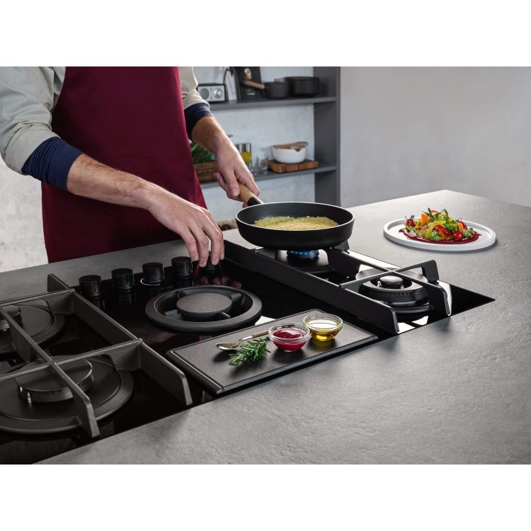 Refurbished Elica Nikolatesla Flame 88cm Gas Venting Hob with Built-In Extractor Fan - Black