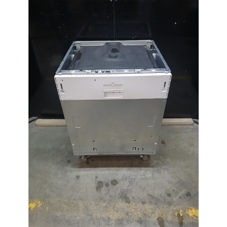 Refurbished Indesit Fast&Clean Integrated Dishwasher - White control panel
