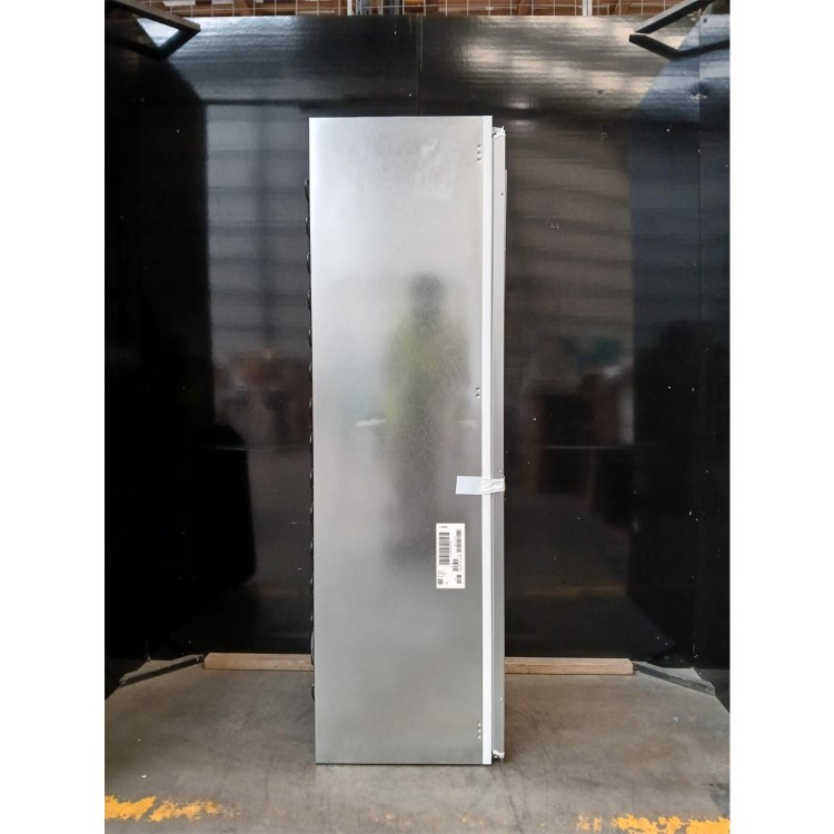 Refurbished Bosch Series 2 KIR81NSE0G 310 Litre In-column Integrated Fridge