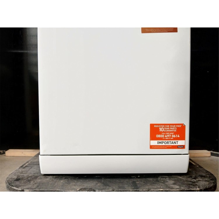 Refurbished Hotpoint Extra Freestanding Dishwasher - ActiveDry White